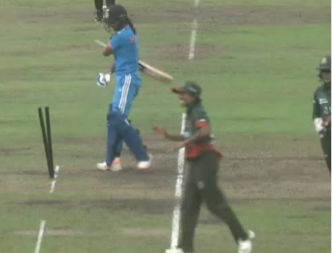 इंडिया महिला क्रिकेट टीम की कप्तान हरमनप्रीत कौर पर आईसीसी ने लगाया 2 मैच का प्रतिबंध